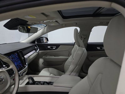 2023 Volvo S60 Core Dark Theme