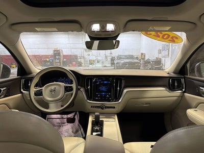 2023 Volvo S60 Core Dark Theme