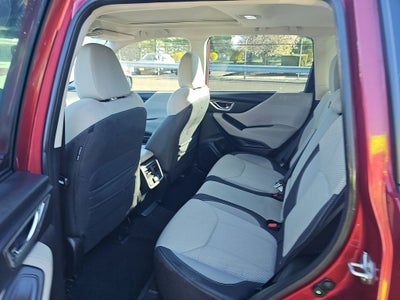 2023 Subaru Forester Premium CVT