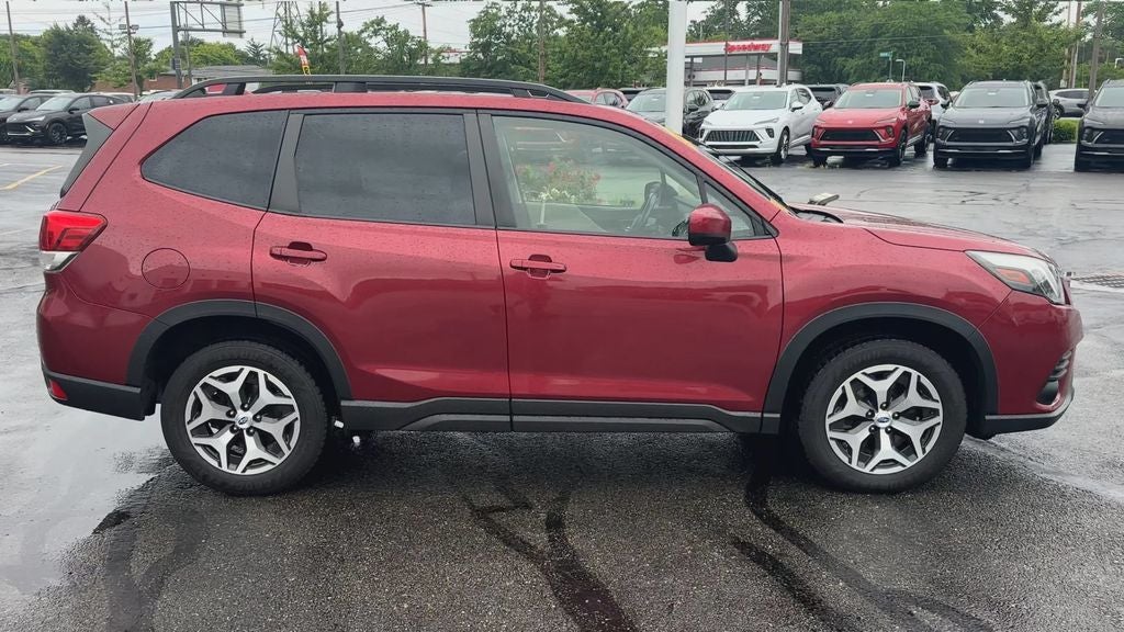 2023 Subaru Forester Premium
