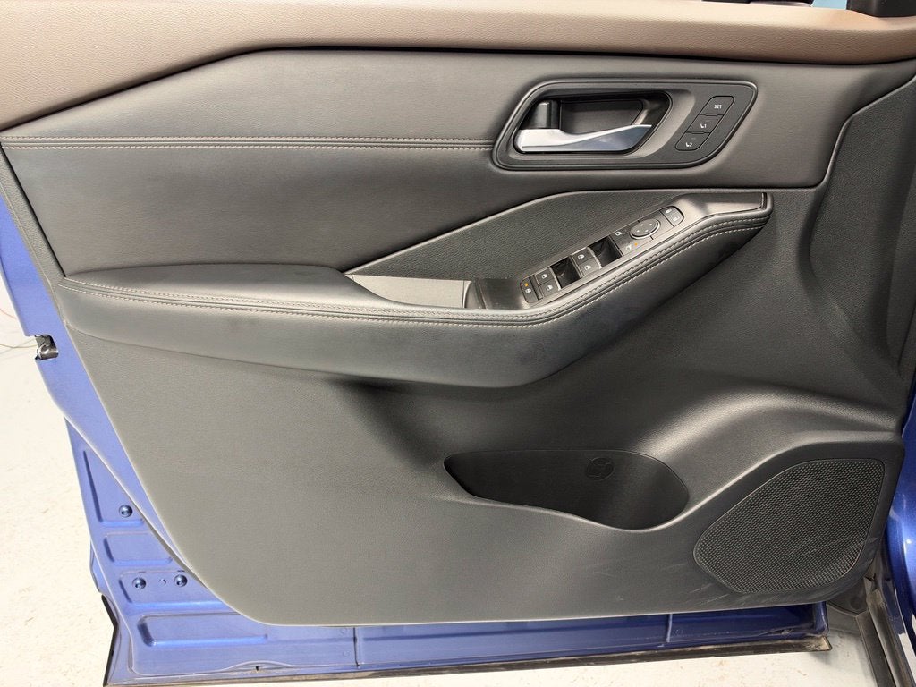 2023 Nissan Rogue SL Intelligent AWD