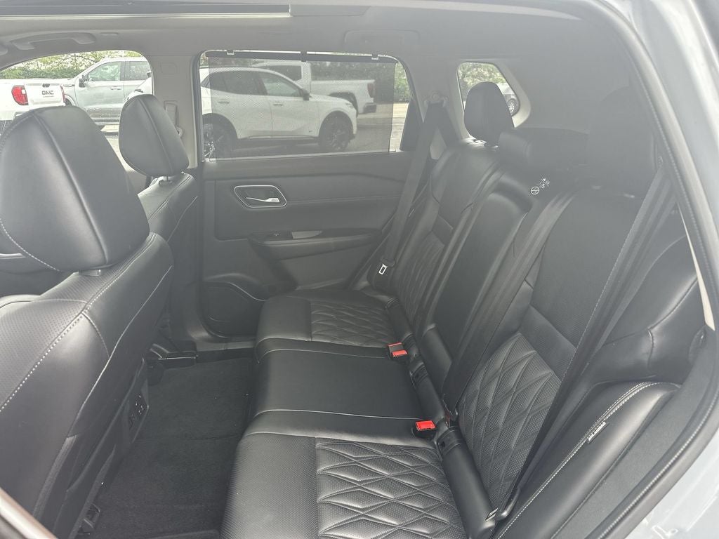 2023 Nissan Rogue Platinum Intelligent AWD