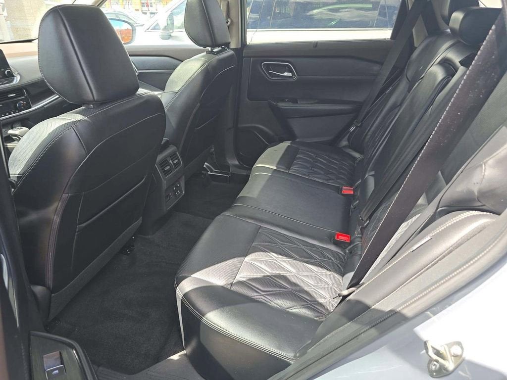 2023 Nissan Rogue Platinum Intelligent AWD