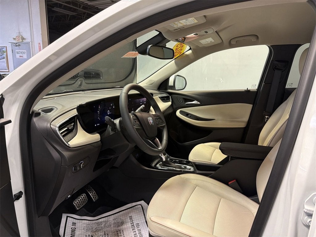 2025 Buick Encore GX Avenir