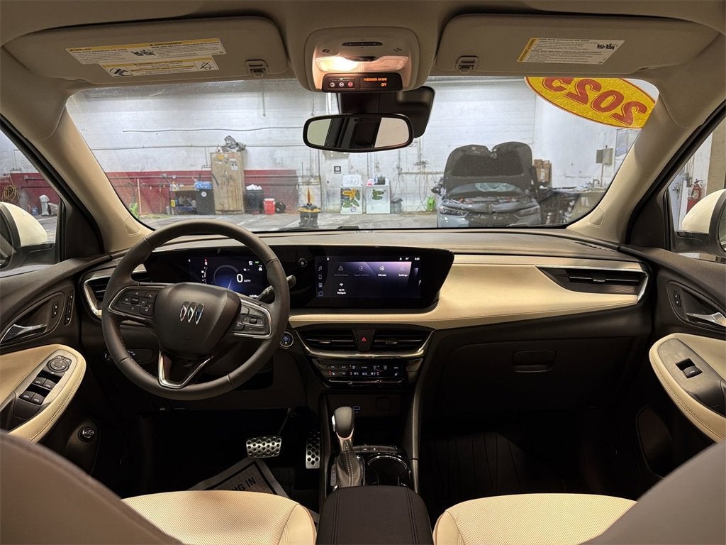 2025 Buick Encore GX Avenir