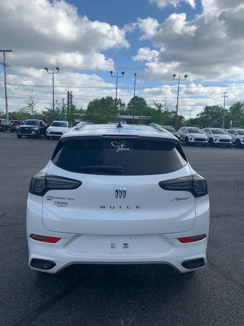 2024 Buick Encore GX Avenir