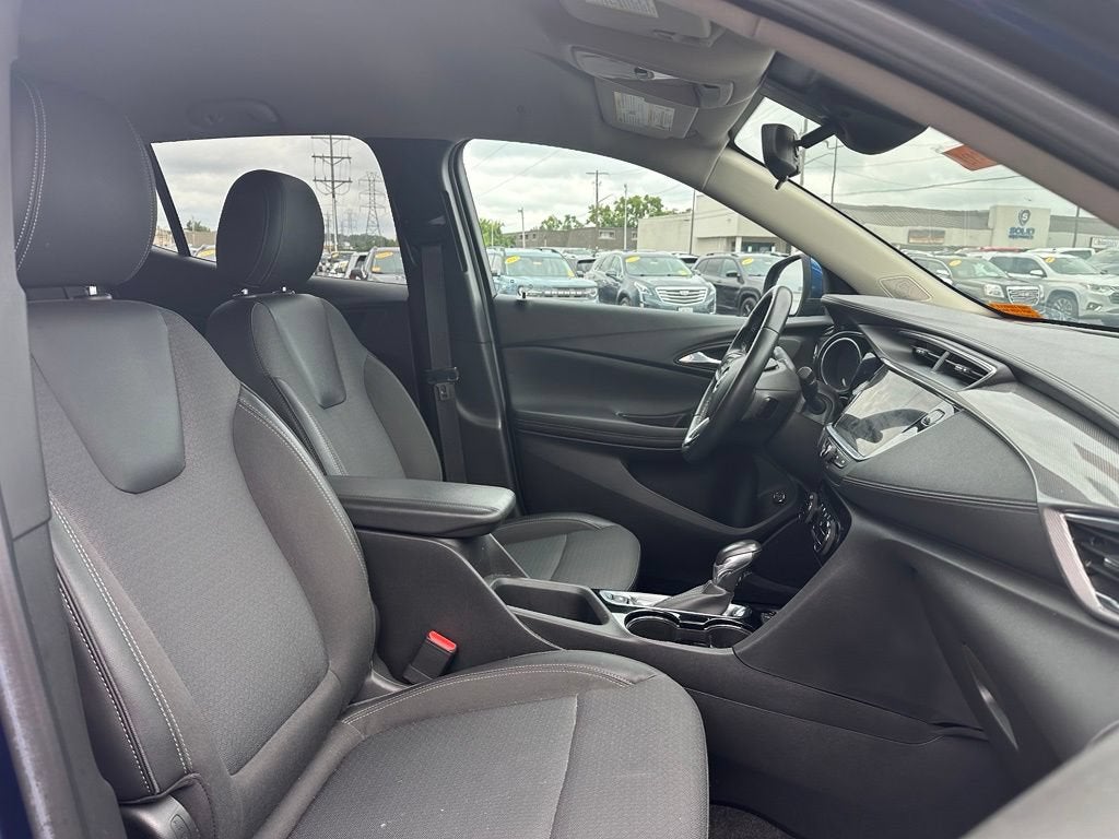 2022 Buick Encore GX Select