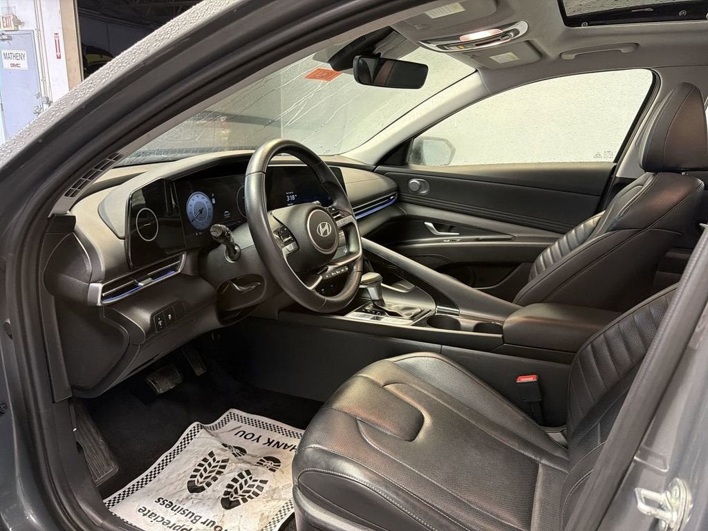 2024 Hyundai Elantra Limited