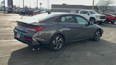 2024 Hyundai Elantra Limited