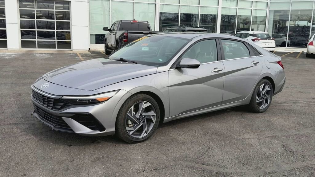 2025 Hyundai Elantra Limited