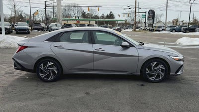 2025 Hyundai Elantra Limited