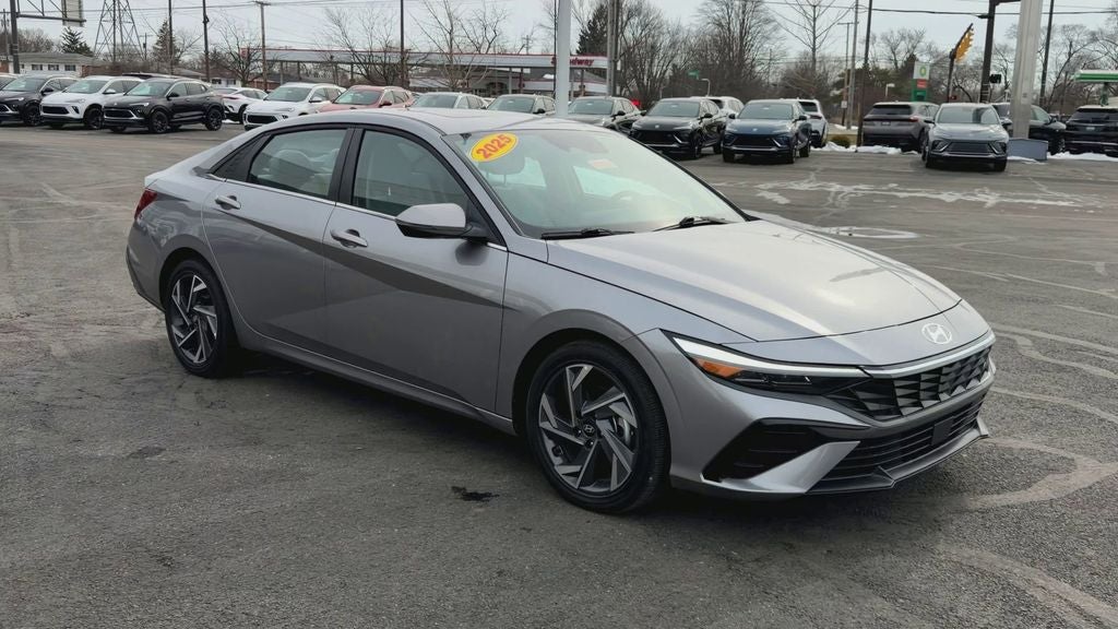 2025 Hyundai Elantra Limited