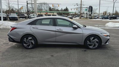2025 Hyundai Elantra Limited