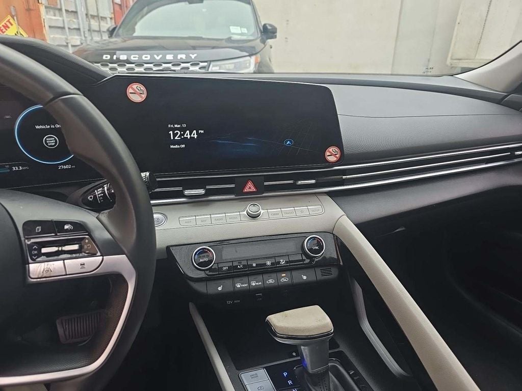 2025 Hyundai Elantra Limited