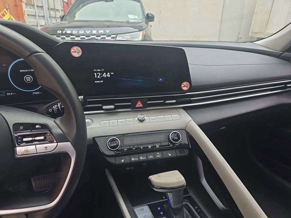 2025 Hyundai Elantra Limited