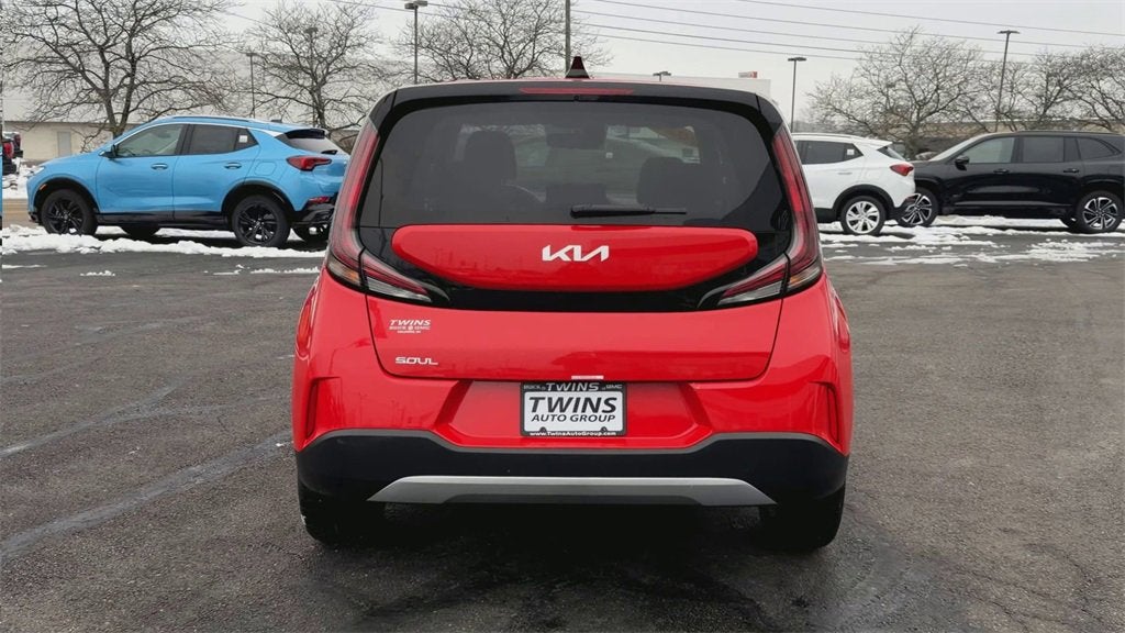 2024 Kia Soul LX