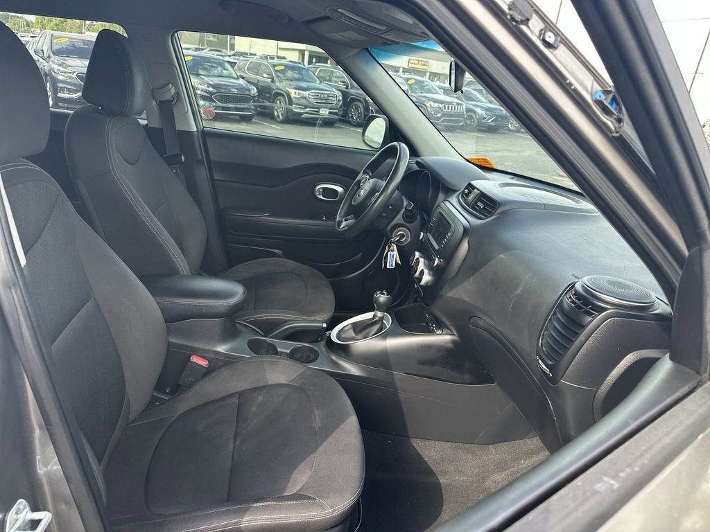 2018 Kia Soul Base