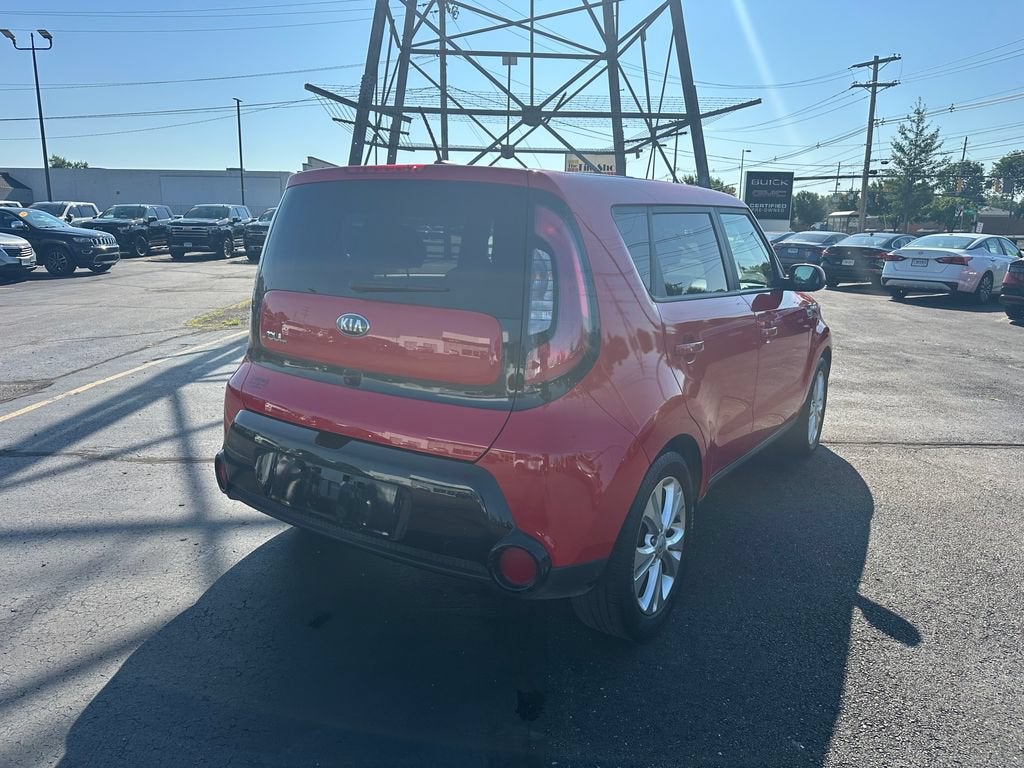2016 Kia Soul +