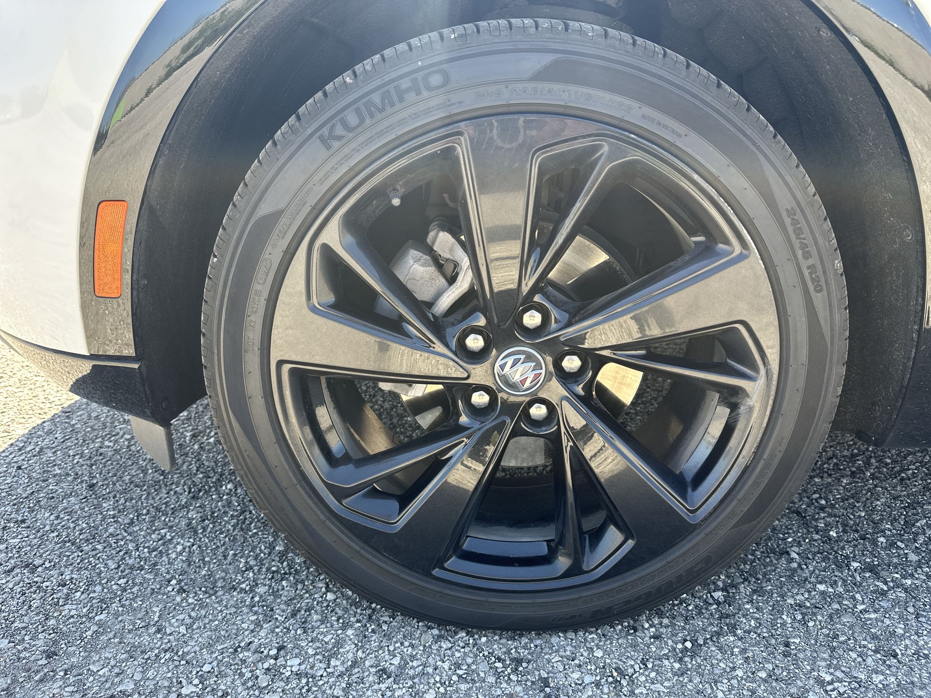 2022 Buick Envision Essence