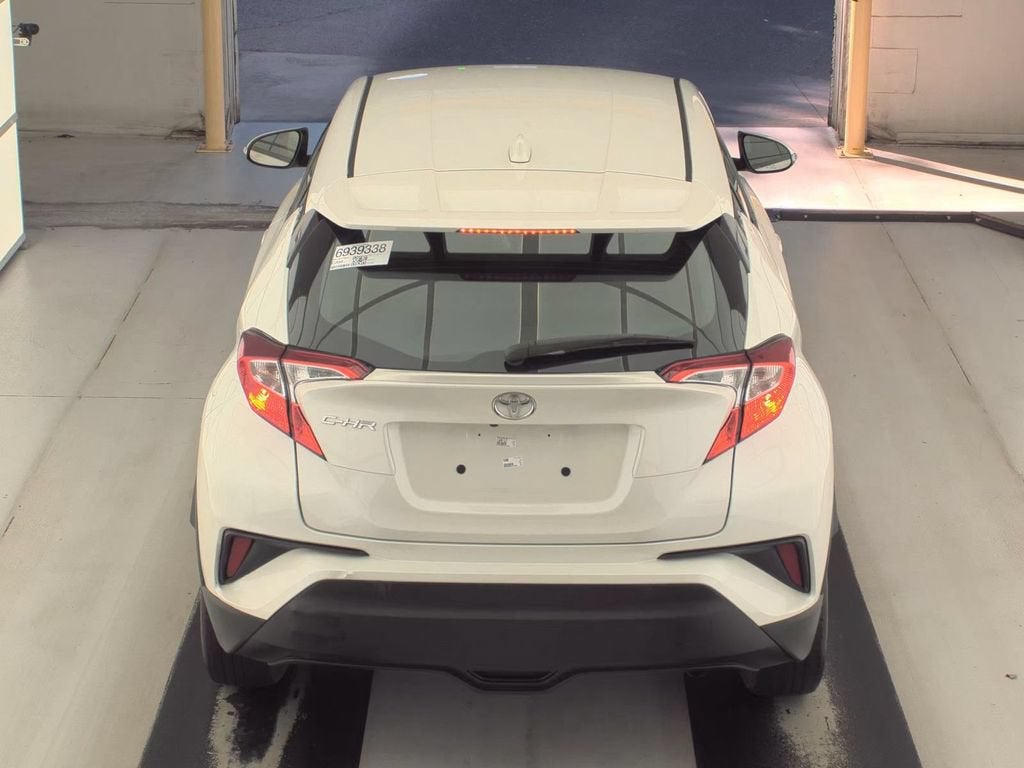 2020 Toyota C-HR LE