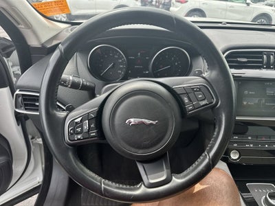 2018 Jaguar F-PACE 25t Premium