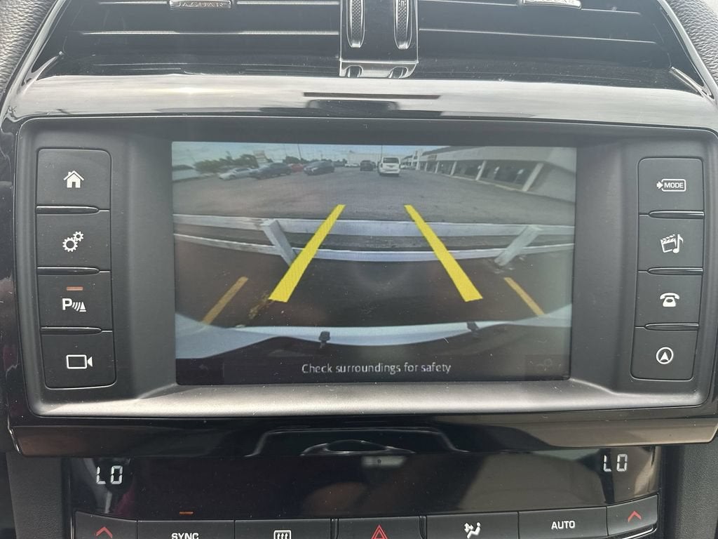 2018 Jaguar F-PACE 25t Premium