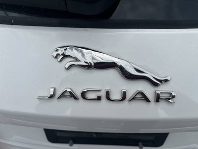 2018 Jaguar F-PACE 25t Premium