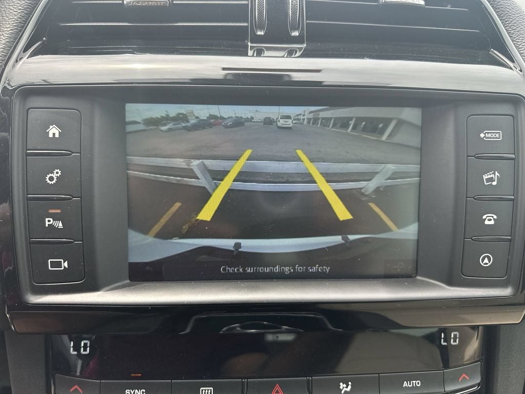 2018 Jaguar F-PACE 25t Premium