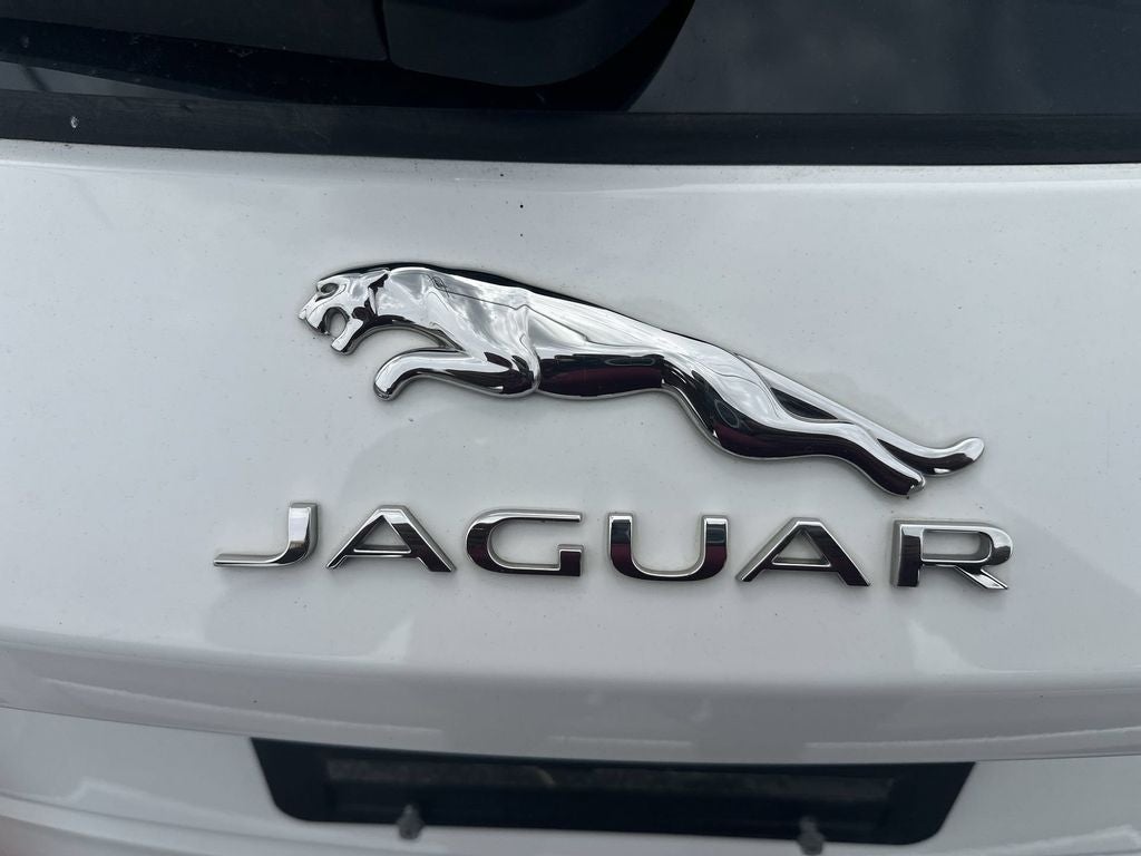 2018 Jaguar F-PACE 25t Premium