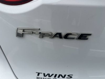 2018 Jaguar F-PACE 25t Premium