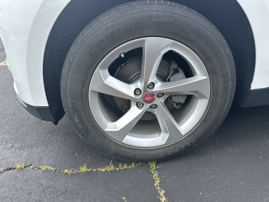 2018 Jaguar F-PACE 25t Premium