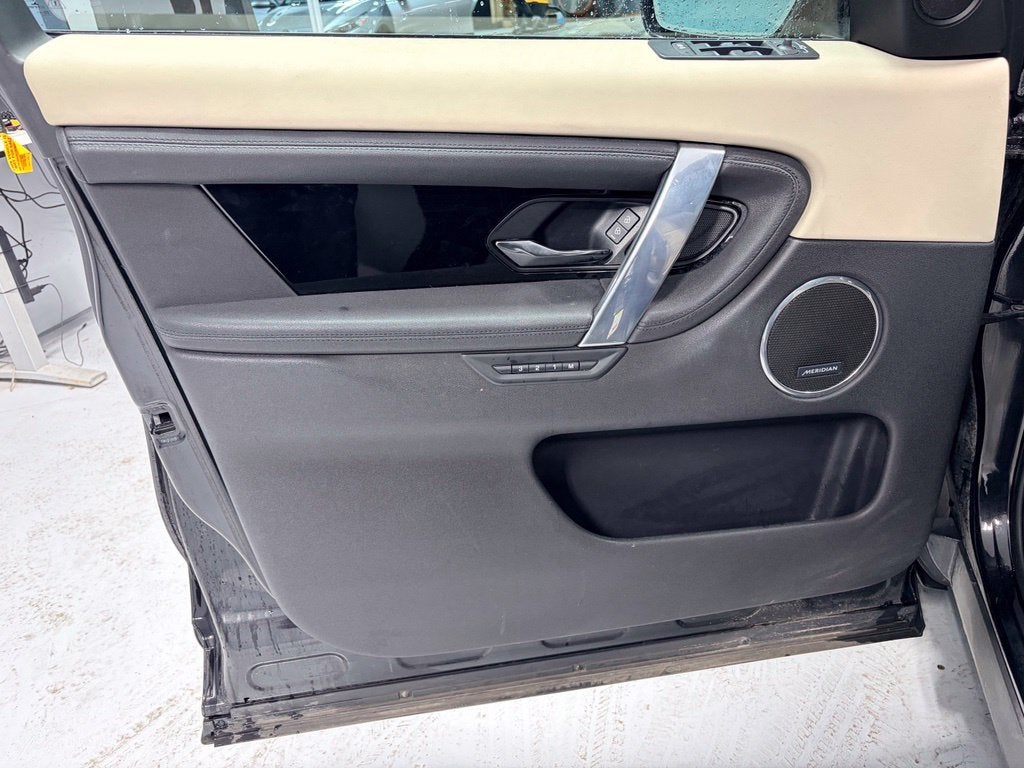 2021 Land Rover Discovery Sport SE