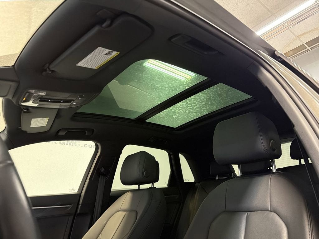 2021 Audi Q3 Premium 45 TFSI S line quattro Tiptronic