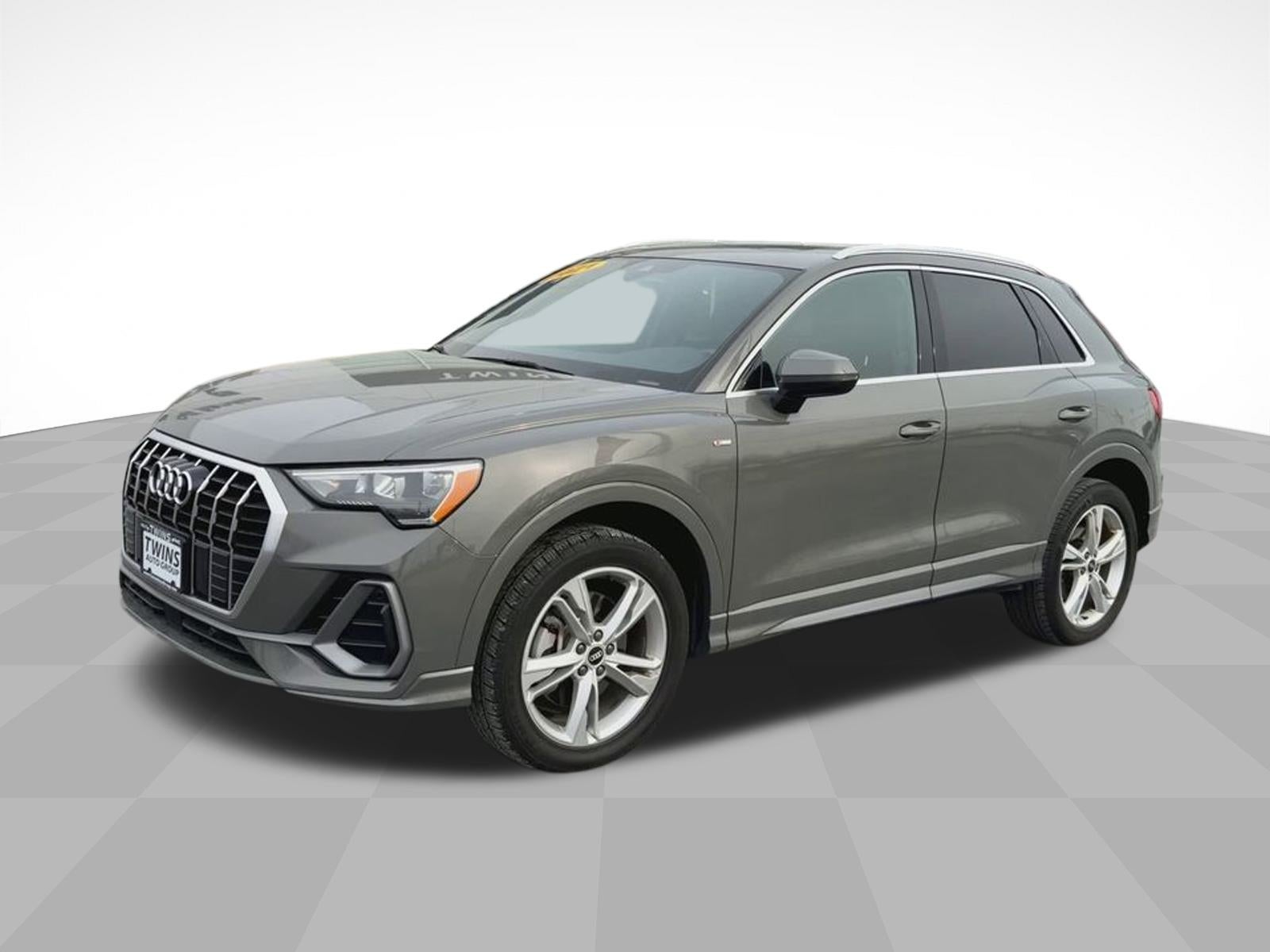 2021 Audi Q3 Premium 45 TFSI S line quattro Tiptronic