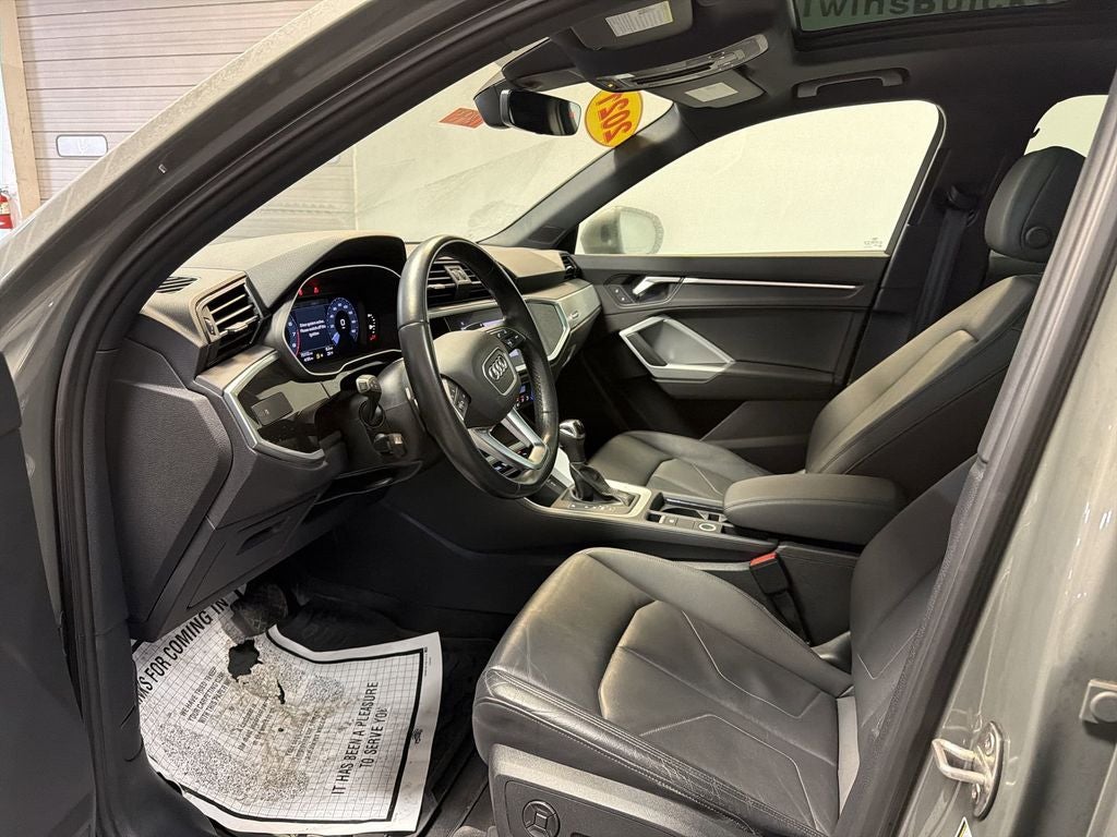 2021 Audi Q3 Premium 45 TFSI S line quattro Tiptronic