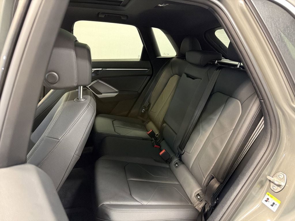 2021 Audi Q3 Premium 45 TFSI S line quattro Tiptronic