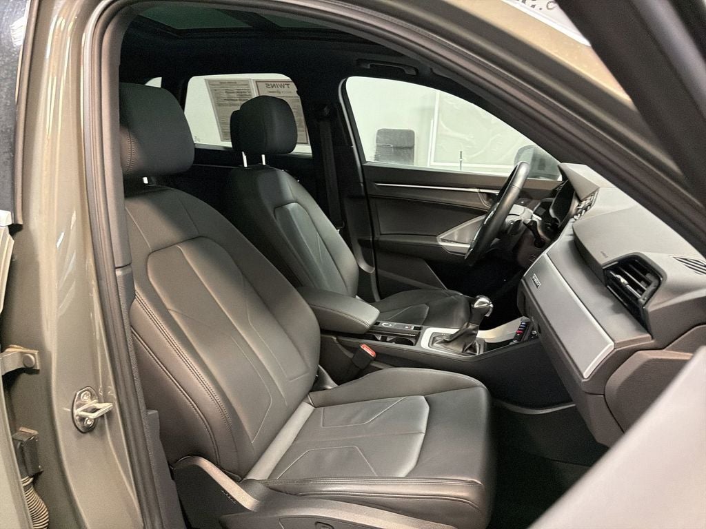 2021 Audi Q3 Premium 45 TFSI S line quattro Tiptronic