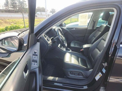 2017 Volkswagen Tiguan 2.0T Wolfsburg Edition