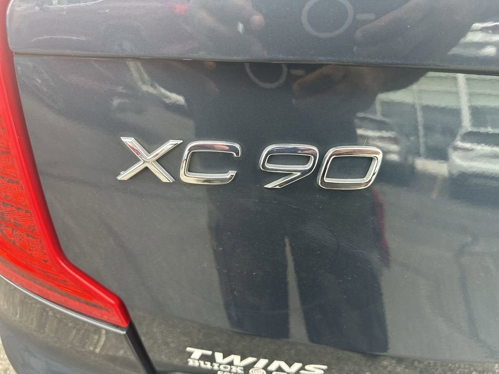2020 Volvo XC90 T6 Momentum 6 Passenger