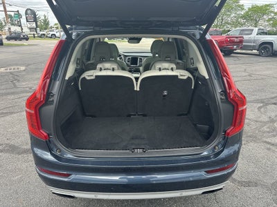 2020 Volvo XC90 T6 Momentum 6 Passenger