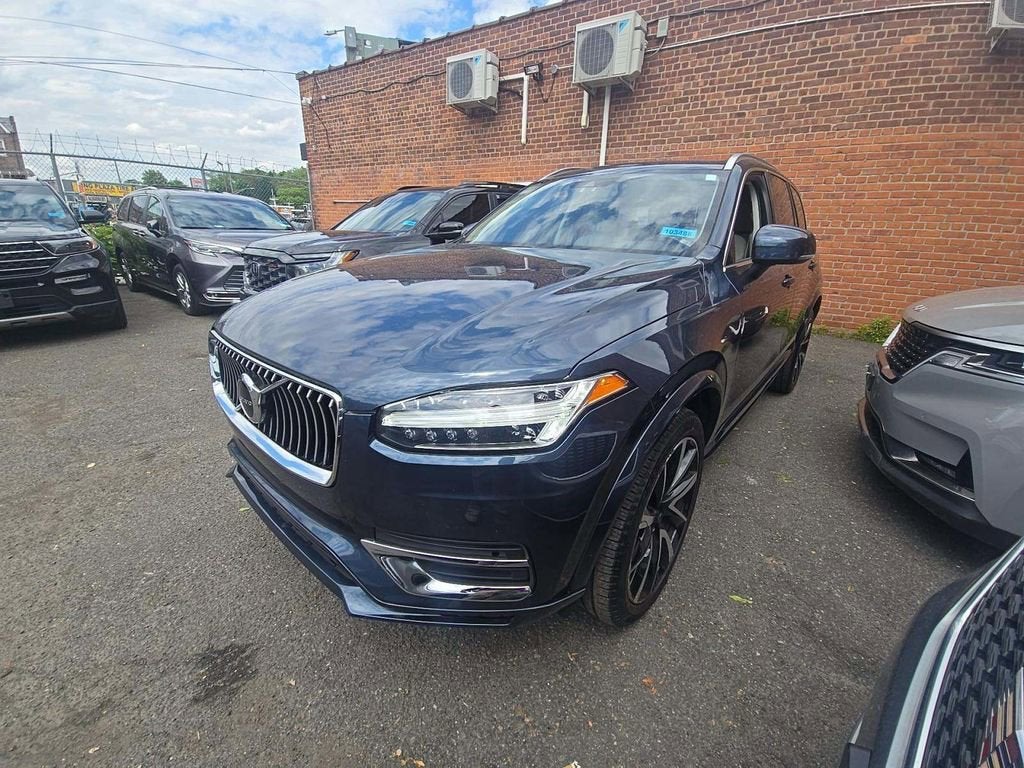 2020 Volvo XC90 T6 Momentum 6 Passenger