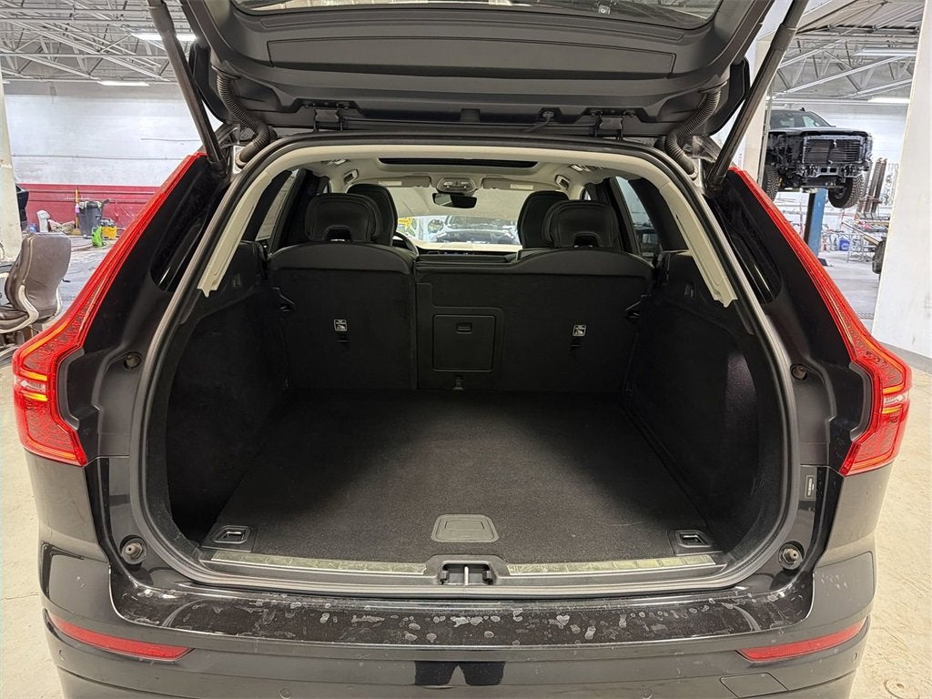 2022 Volvo XC60 Momentum