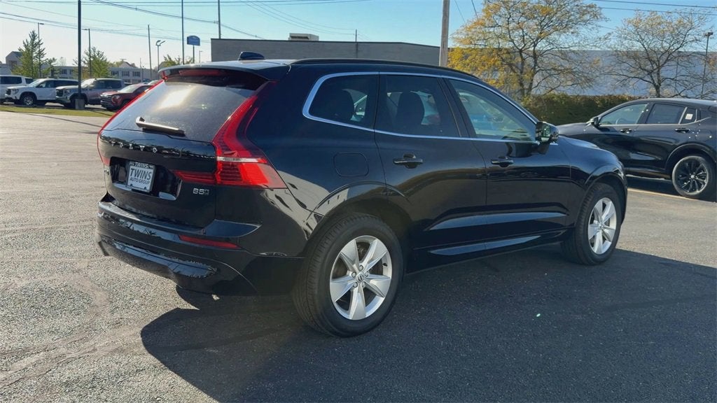 2022 Volvo XC60 Momentum