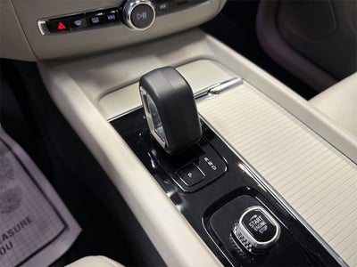 2023 Volvo XC60 Core