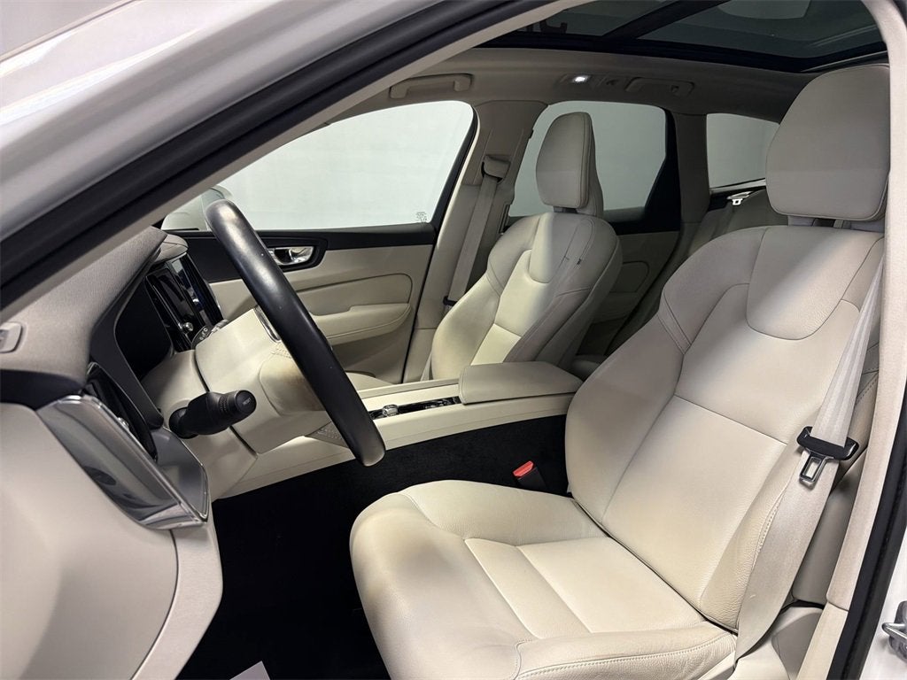 2023 Volvo XC60 Core