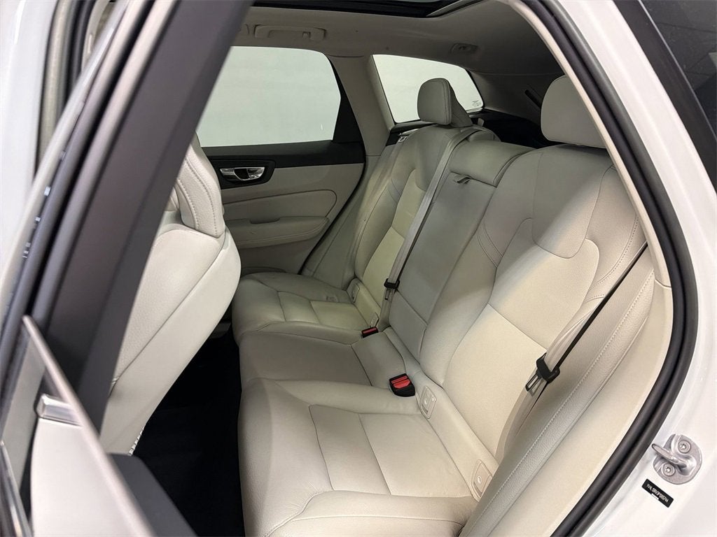 2023 Volvo XC60 Core