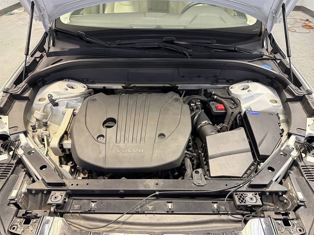 2023 Volvo XC60 Core