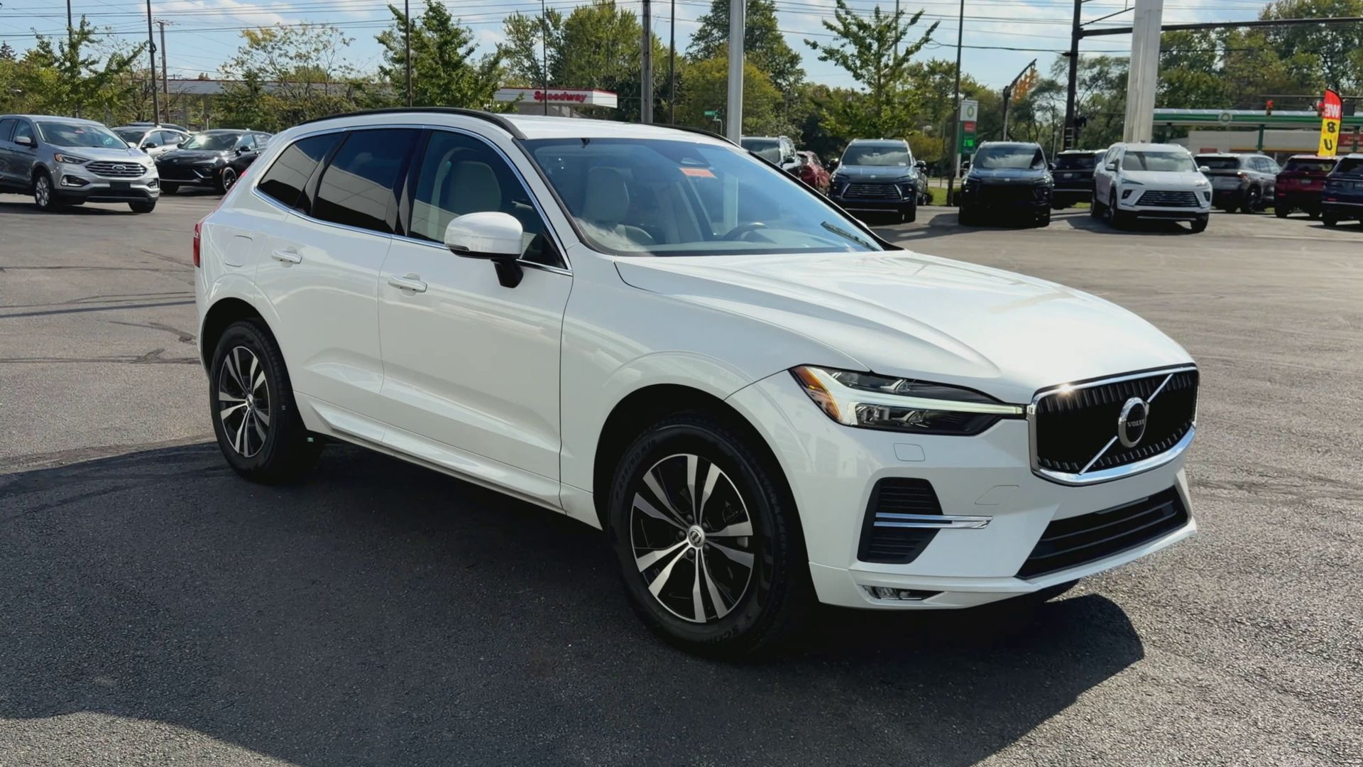 2023 Volvo XC60 Core