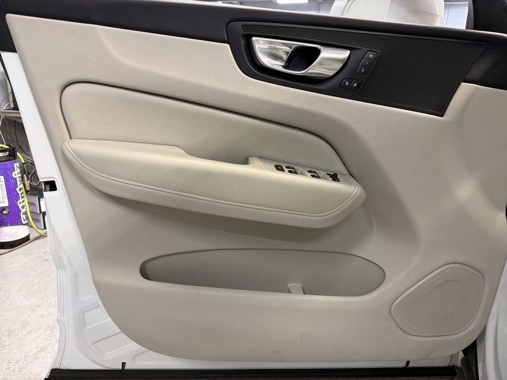2023 Volvo XC60 Core