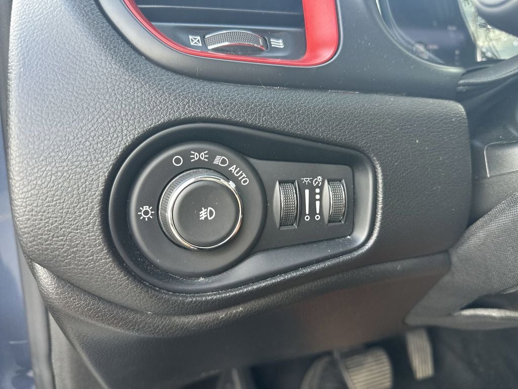 2023 Jeep Renegade Trailhawk 4x4